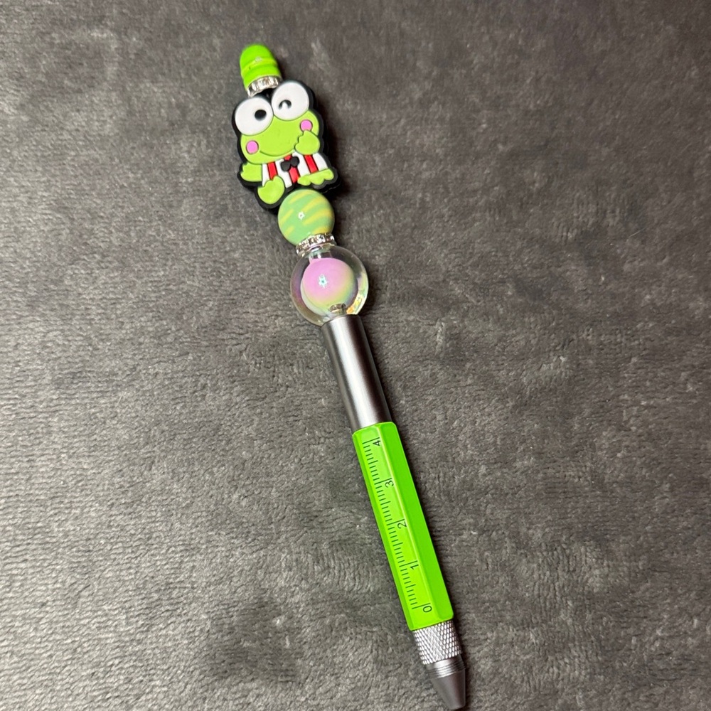 Frog multitool pen